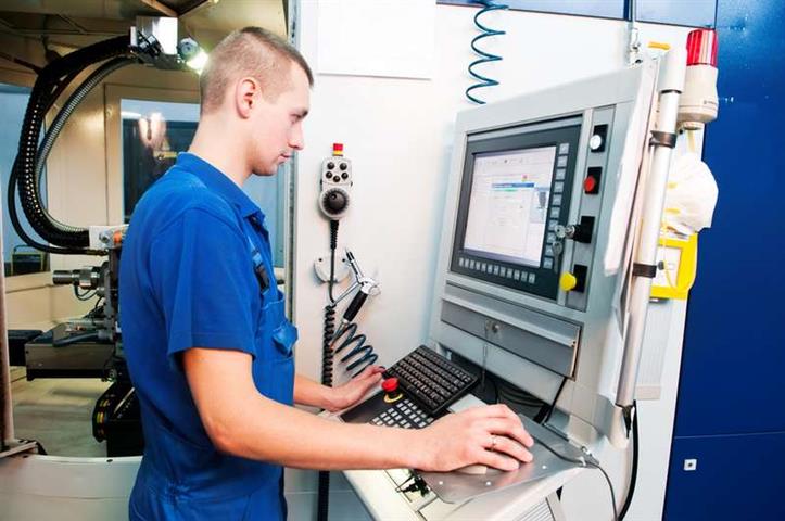 CNC Machining Operator